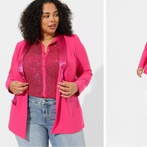 Studio Refined Crepe Satin Lapel Blazer size 0 Torrid HOT PINK